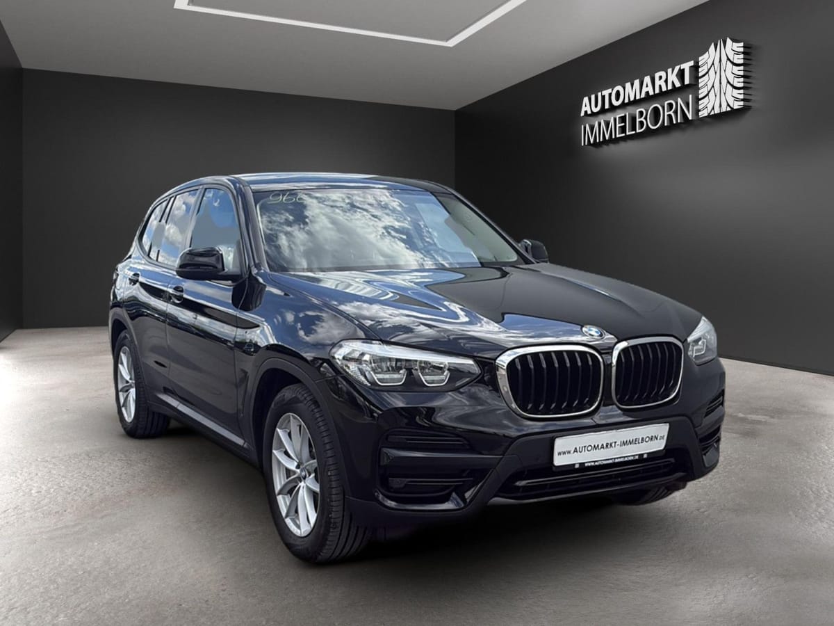 BMW X3 xDrive 30 e Advantage LED HIFI DAB LiveCP Nav foto 2