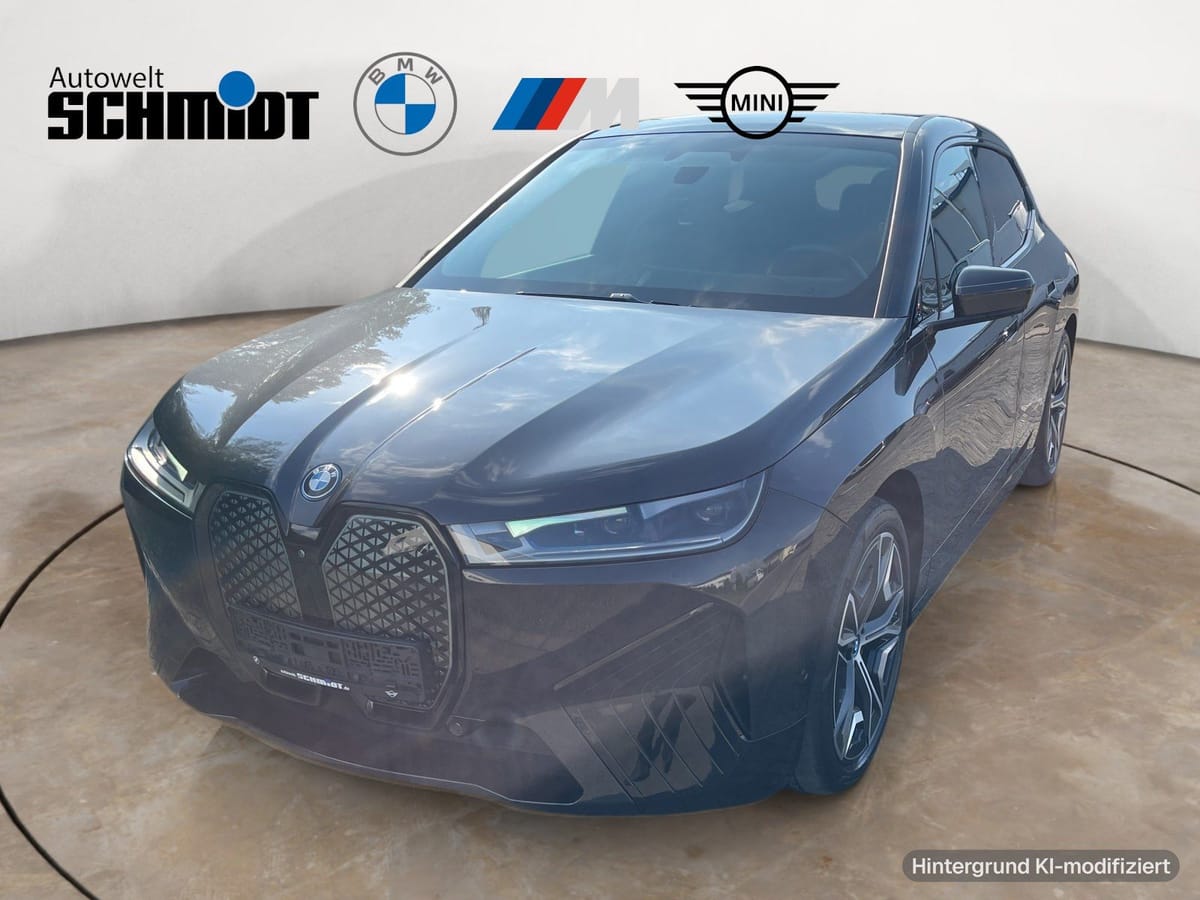 BMW iX xDrive40 Sportpaket 2022
