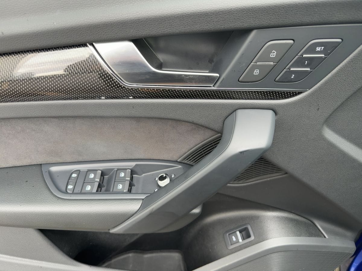 Audi SQ5 TDI quattro HUD Standhzg AHK Luftfeder B&O foto 16
