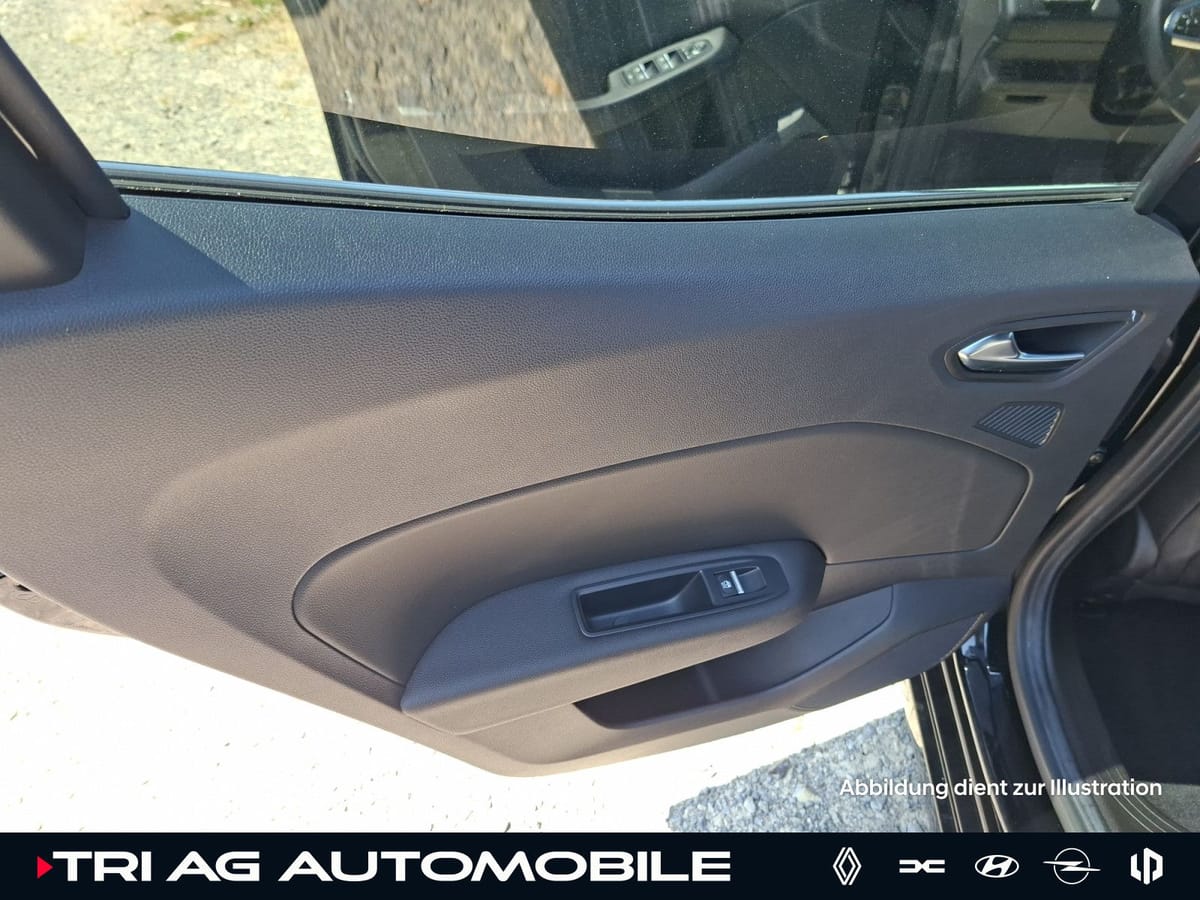 Renault CLIO V EDITION ONE TCe 130 EDC Navigation Radio foto 14