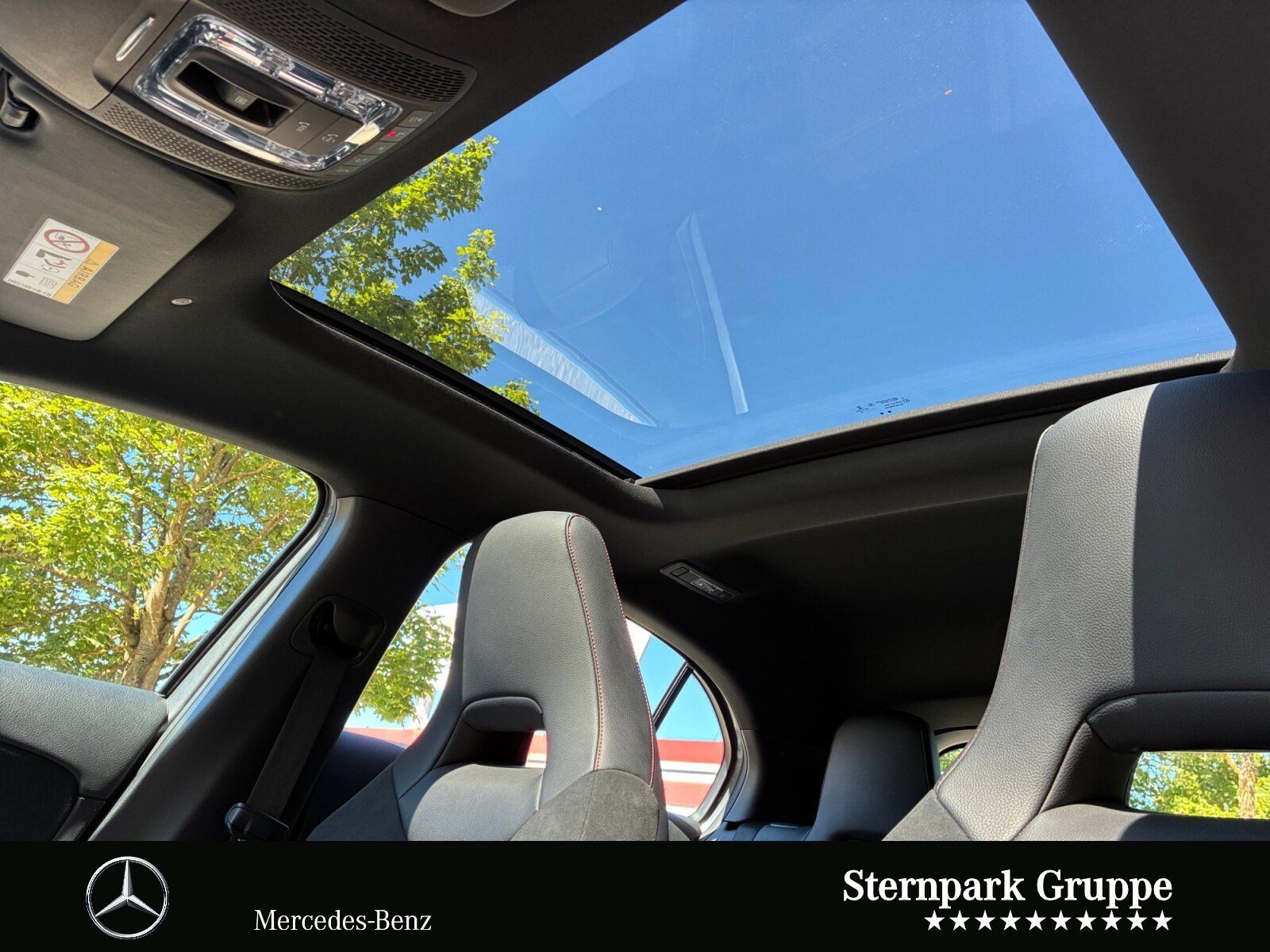 Mercedes-Benz A 250 AMG*PANO*AMBIENTE*BUSI*KEYGO*LEDAMG Line foto 17