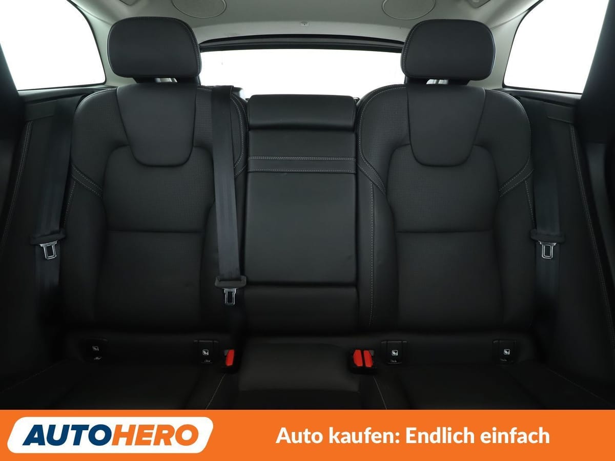 Volvo XC60 2.0 T6 Inscription AWD Aut. NAV HUD ACC CAM foto 16
