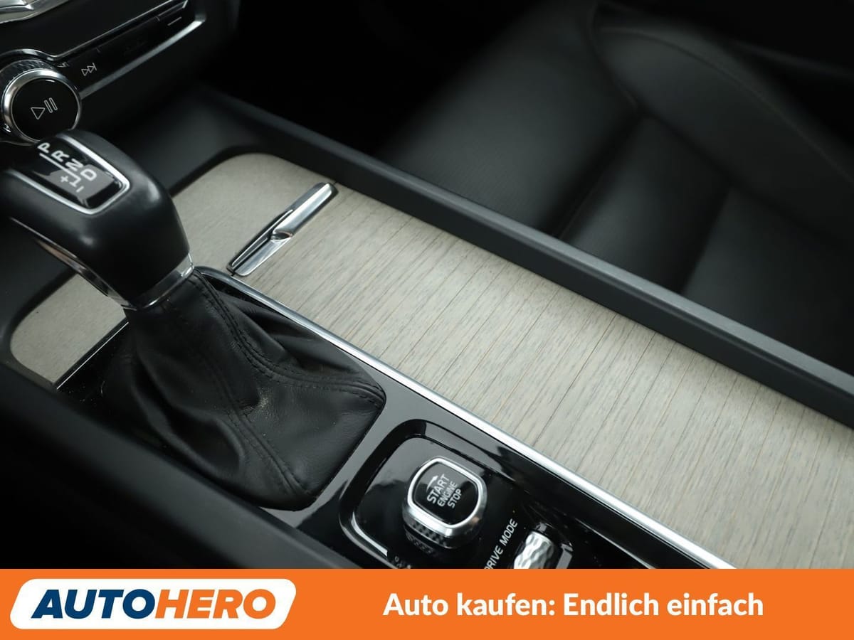 Volvo XC60 2.0 T6 Inscription AWD Aut. NAV HUD ACC CAM foto 24