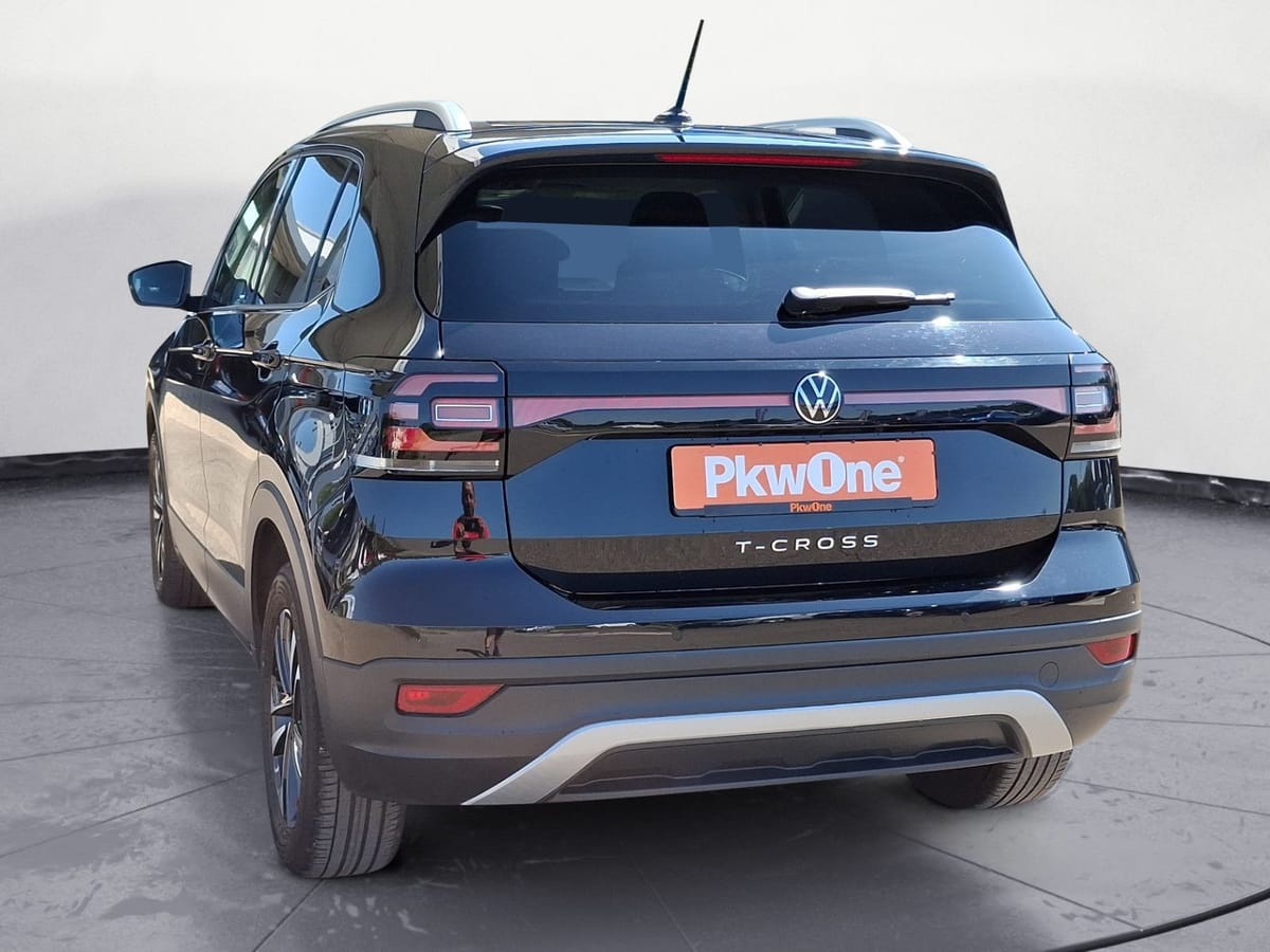 Volkswagen T-Cross 1.5 TSI United PDC*SHZ*NAVI*TOTWINKEL-AS foto 3