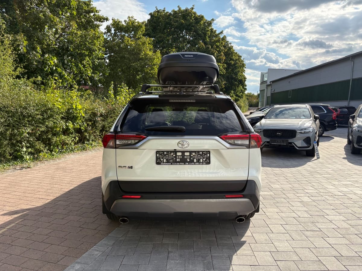 Toyota RAV 4 RAV4 4x2 Club, Chkhft+Wnträdr+Dchbox foto 7