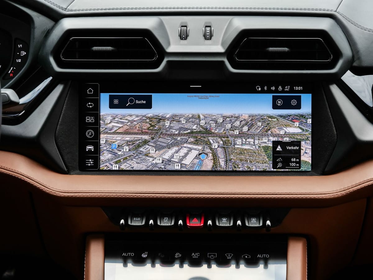 Lamborghini Urus SE Bianco Sapphirus, Panoramic Roof foto 13