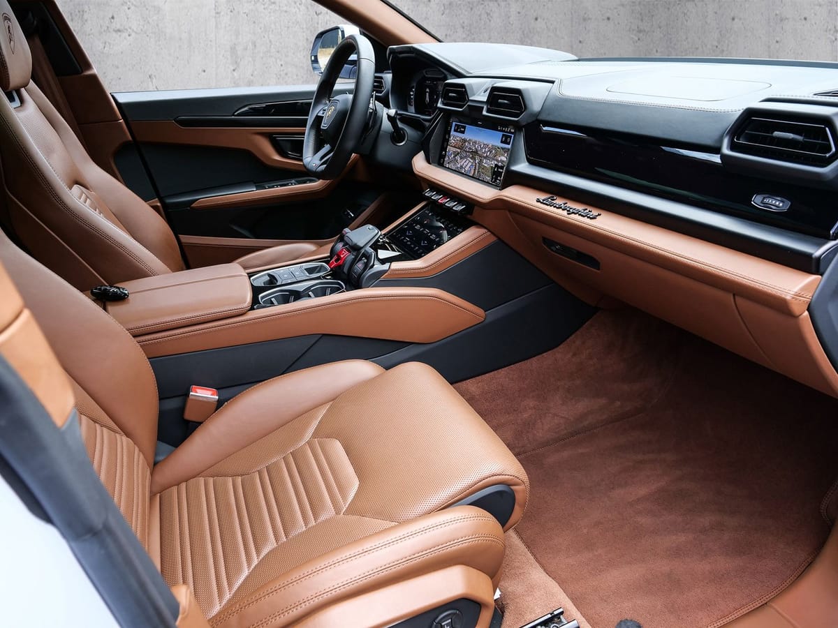 Lamborghini Urus SE Bianco Sapphirus, Panoramic Roof foto 17
