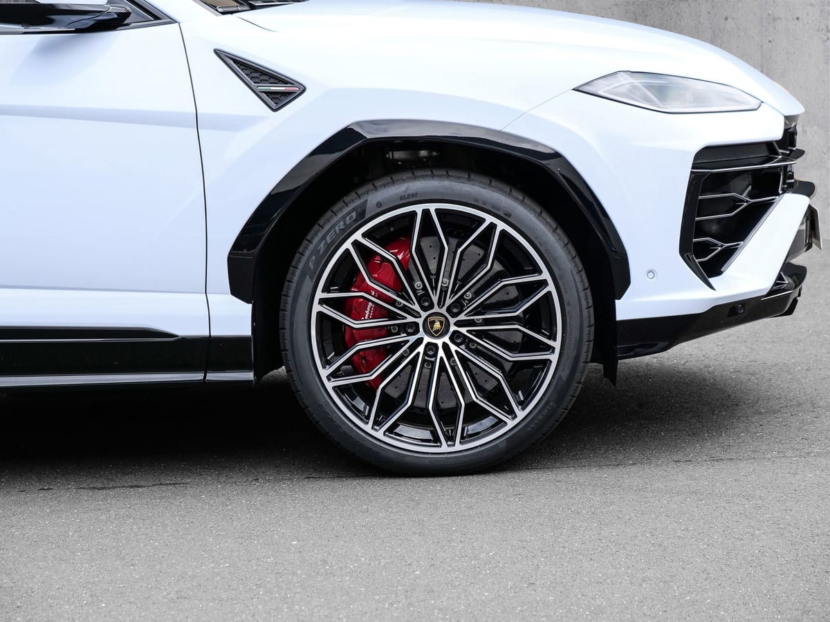Lamborghini Urus SE Bianco Sapphirus, Panoramic Roof foto 8