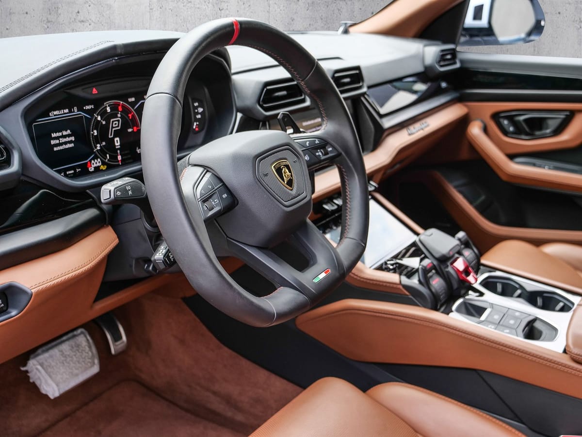 Lamborghini Urus SE Bianco Sapphirus, Panoramic Roof foto 9