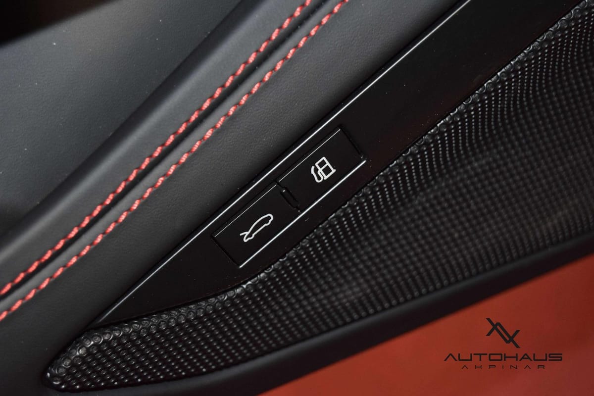 Ferrari F8 Tributo RACINGSEATS LIFT CARBON PASSENGERDISP foto 14