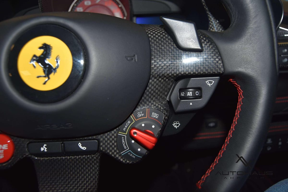 Ferrari F8 Tributo RACINGSEATS LIFT CARBON PASSENGERDISP foto 19