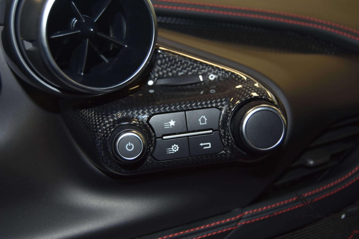 Ferrari F8 Tributo RACINGSEATS LIFT CARBON PASSENGERDISP foto 22