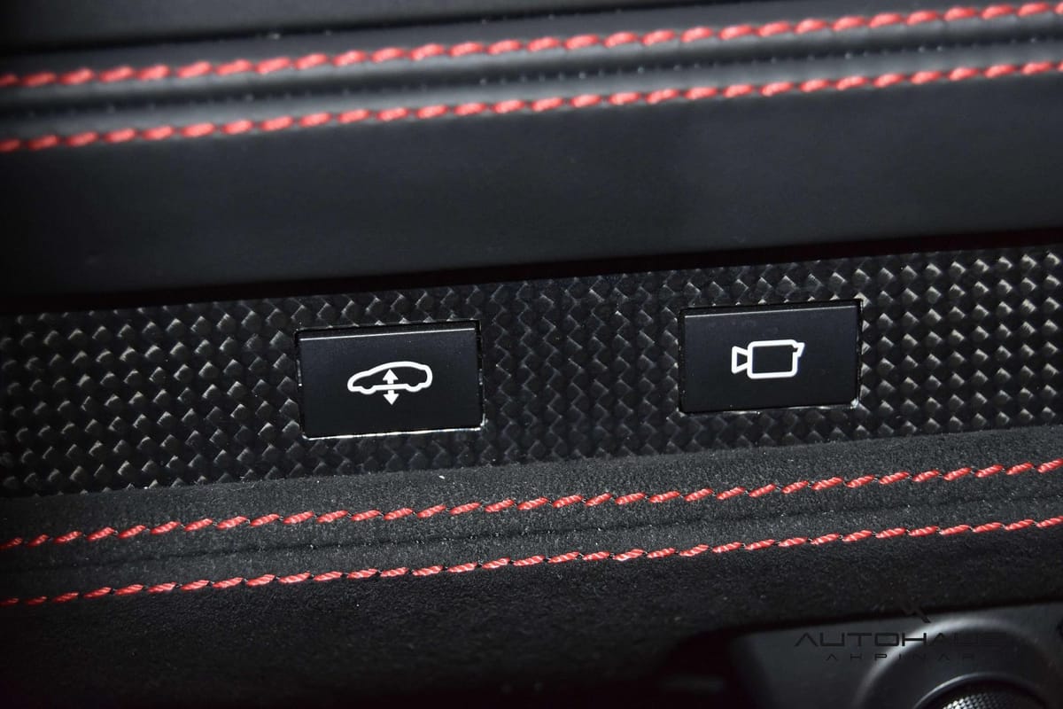 Ferrari F8 Tributo RACINGSEATS LIFT CARBON PASSENGERDISP foto 24