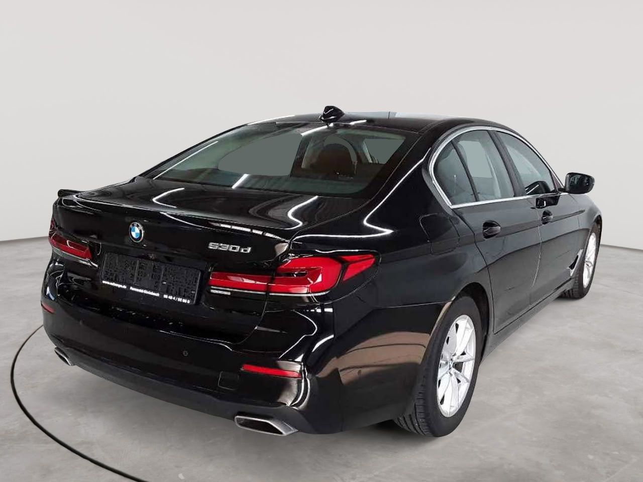 BMW 530d Aut. Navi Leder HuD AHK SHZ foto 4