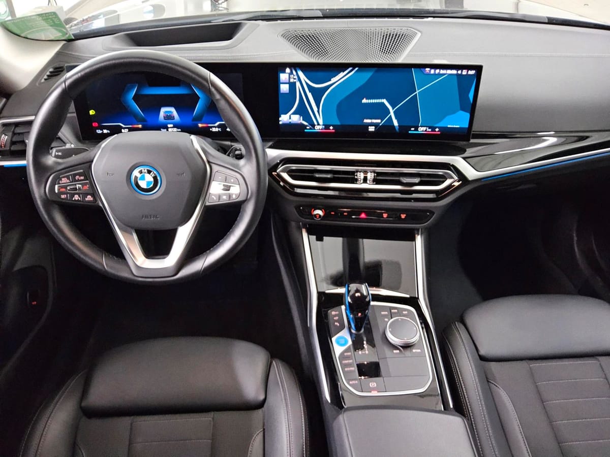 BMW i4 eDrive40 LED SPORTSITZE SHZ PDC KAMERA foto 5