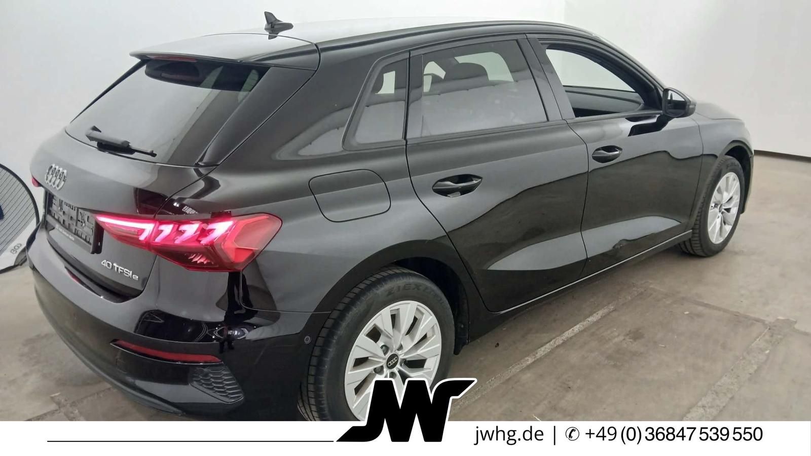 Audi A3 Spprtback 40e NAVI/LED+/PARK ASS/17" foto 2