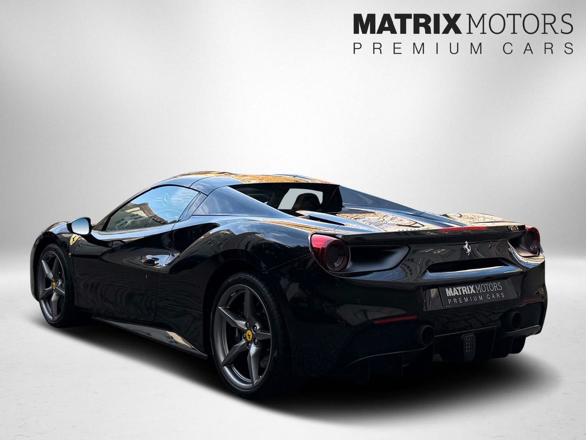 Ferrari 488 Spider Carbon LIFT Camera German Spec. foto 22