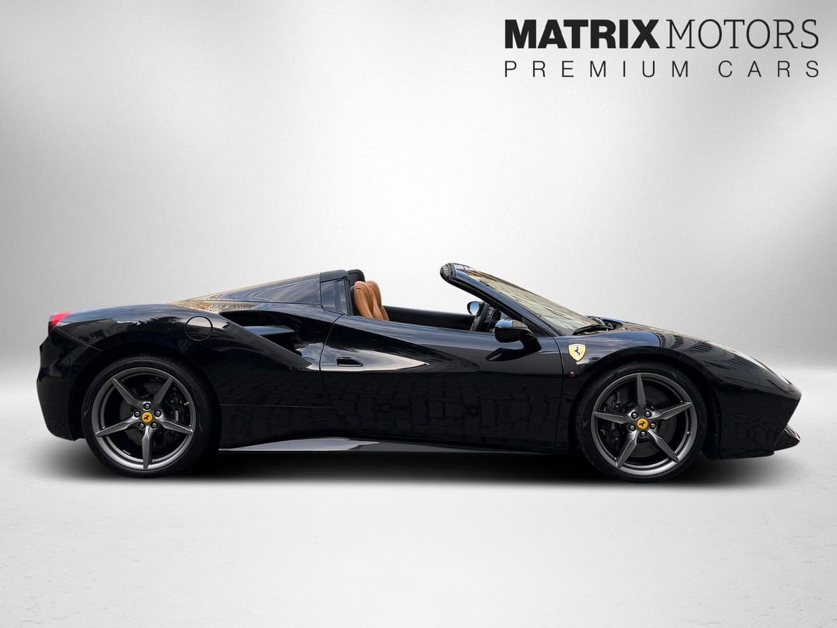 Ferrari 488 Spider Carbon LIFT Camera German Spec. foto 5