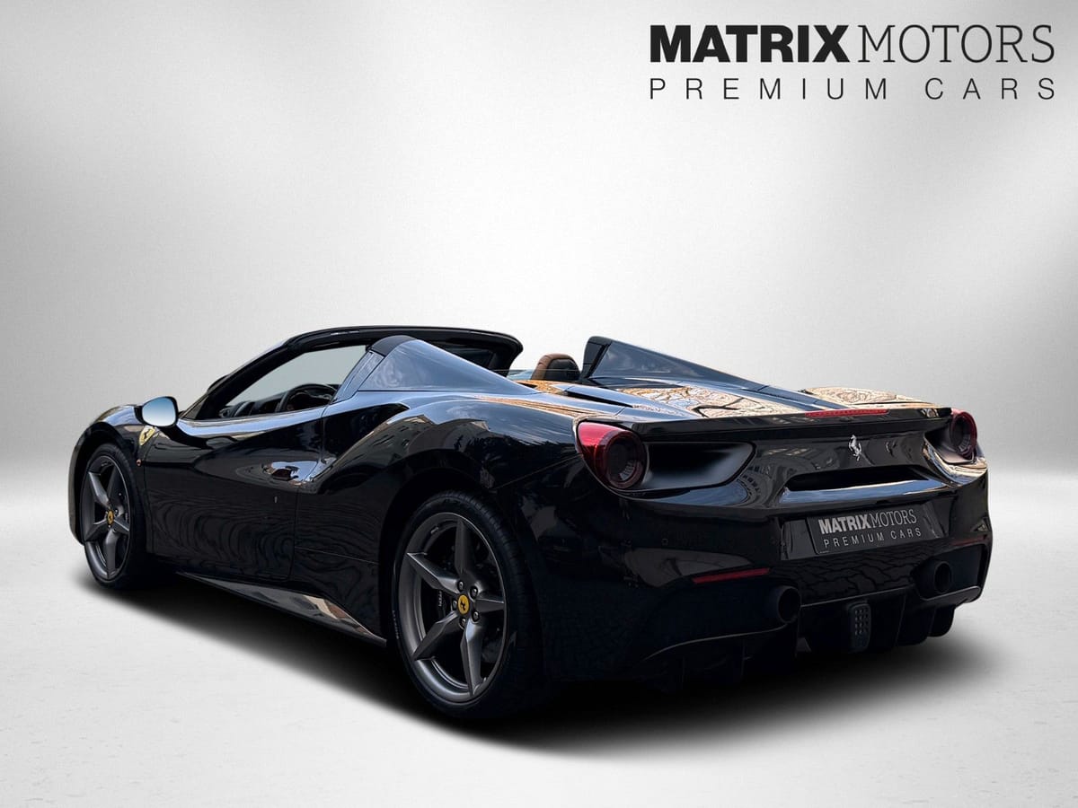 Ferrari 488 Spider Carbon LIFT Camera German Spec. foto 10