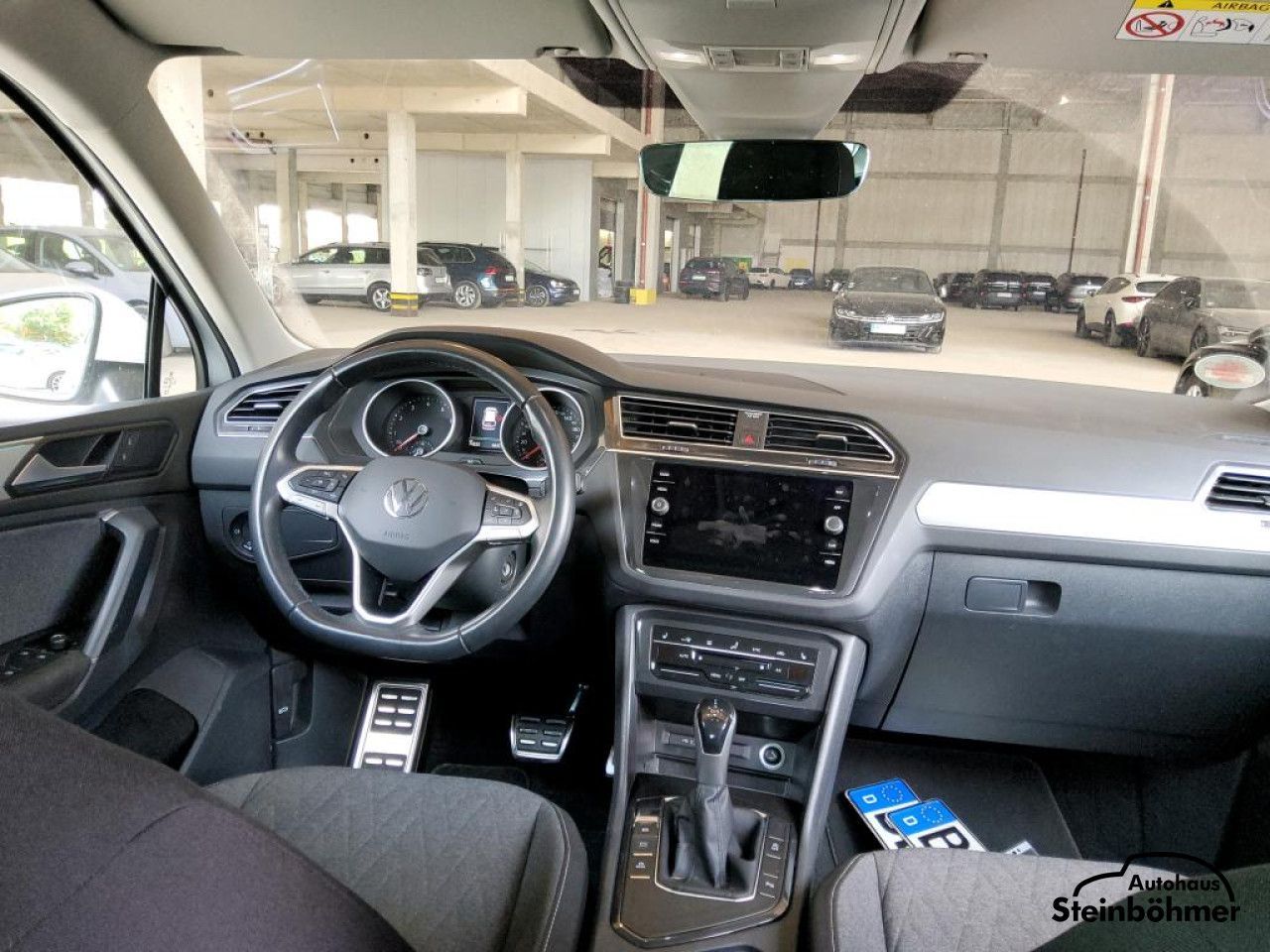Volkswagen Tiguan Move 1.5TSI DSG LED NAV AHK ACC RearView foto 6