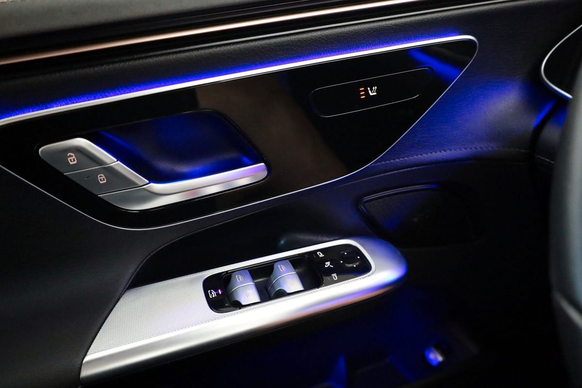 Mercedes-Benz EQE 300,Leder Navi LED SH Kamera Keyless Carplay foto 19