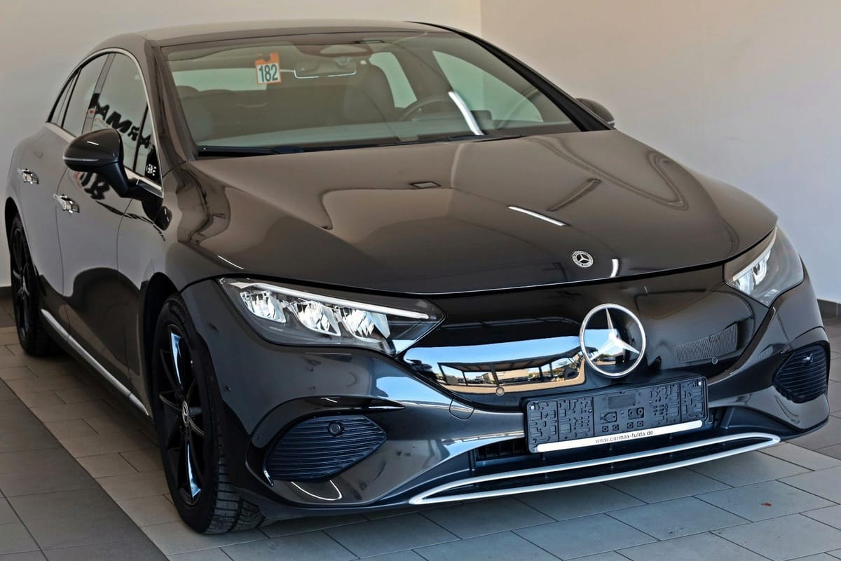 Mercedes-Benz EQE 300,Leder Navi LED SH Kamera Keyless Carplay foto 7