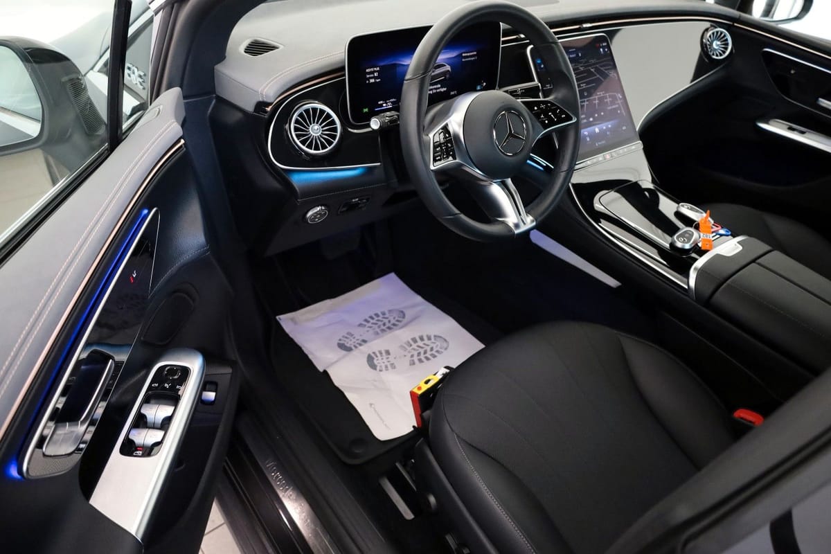 Mercedes-Benz EQE 300,Leder Navi LED SH Kamera Keyless Carplay foto 9