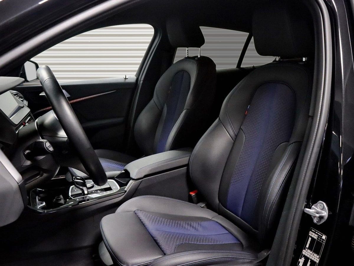 BMW 118d M Sport foto 15