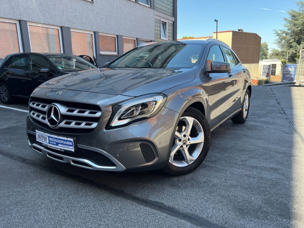 Mercedes-Benz GLA 180 BUSINESS-PAKET LED HIGH PERFORMANCE foto 1