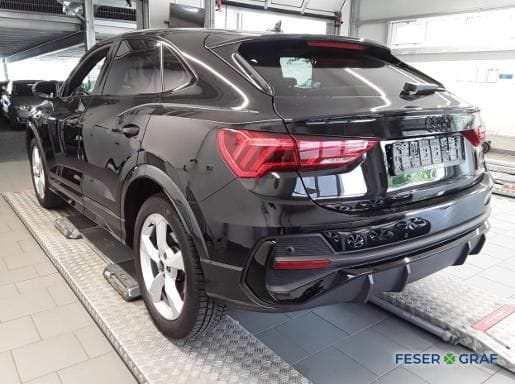 Audi Q3 Sportback 40 TFSI qu S Line Matrix Navi SONO foto 4