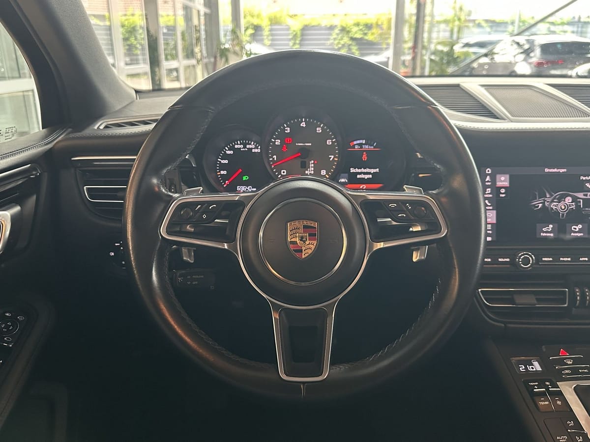Porsche Macan S Leder LED PCM PSM LEDER HIFI Sport Taste foto 16