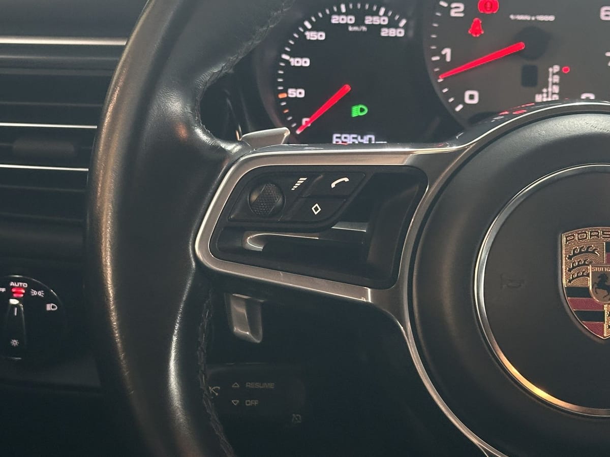 Porsche Macan S Leder LED PCM PSM LEDER HIFI Sport Taste foto 17