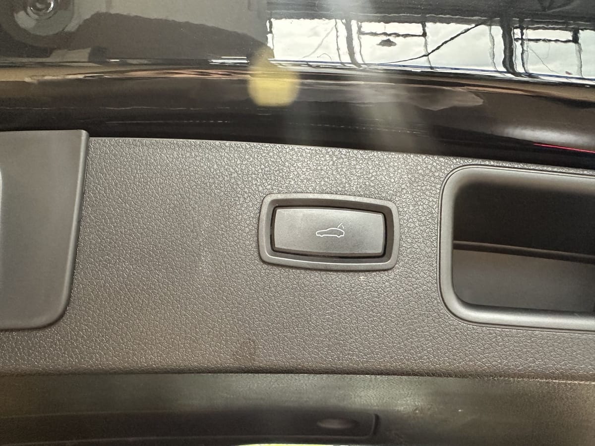 Porsche Macan S Leder LED PCM PSM LEDER HIFI Sport Taste foto 23