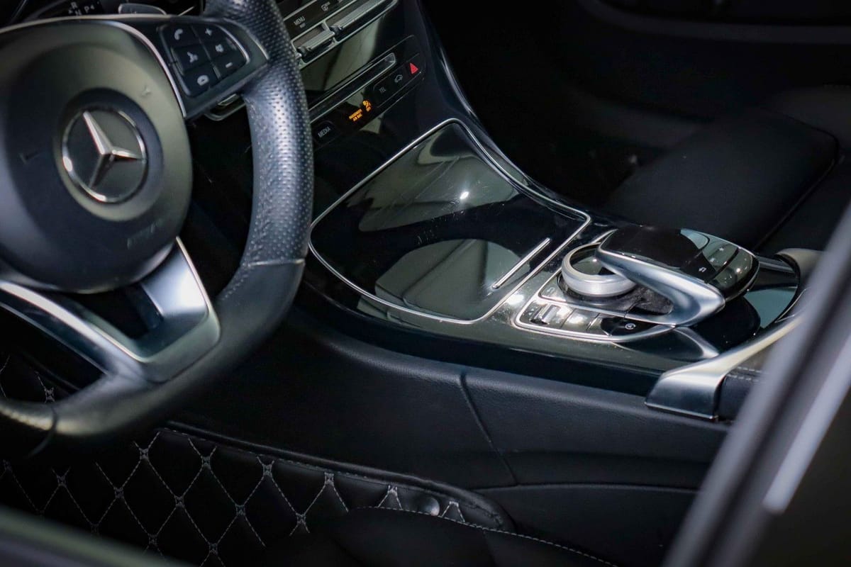 Mercedes-Benz C300 AMG PANO*LED*COMAND*NIGHT*KAMERA*STANDHEIZU foto 24