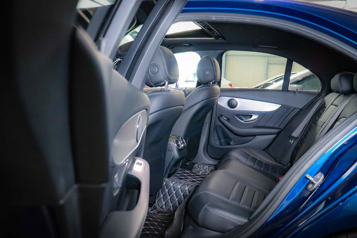 Mercedes-Benz C300 AMG PANO*LED*COMAND*NIGHT*KAMERA*STANDHEIZU foto 25