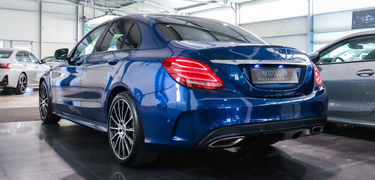 Mercedes-Benz C300 AMG PANO*LED*COMAND*NIGHT*KAMERA*STANDHEIZU foto 10
