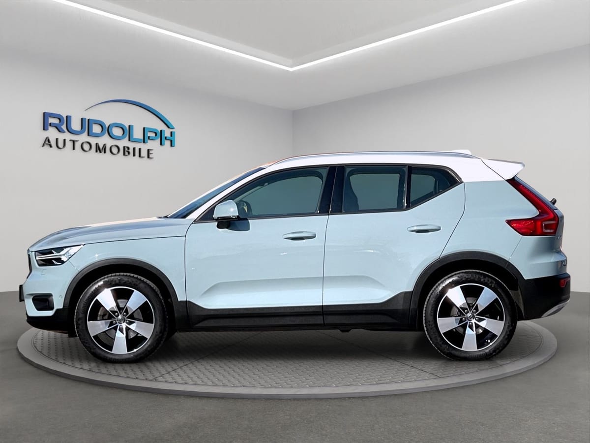 Volvo XC40 2,0 AUTOM AWD PANO STANDHEIZ LEDER foto 8