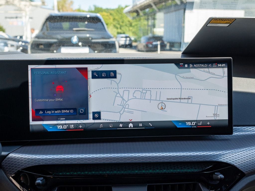 BMW 340i Touring xDrive M-Sport Pro PANO AHK HUD foto 13
