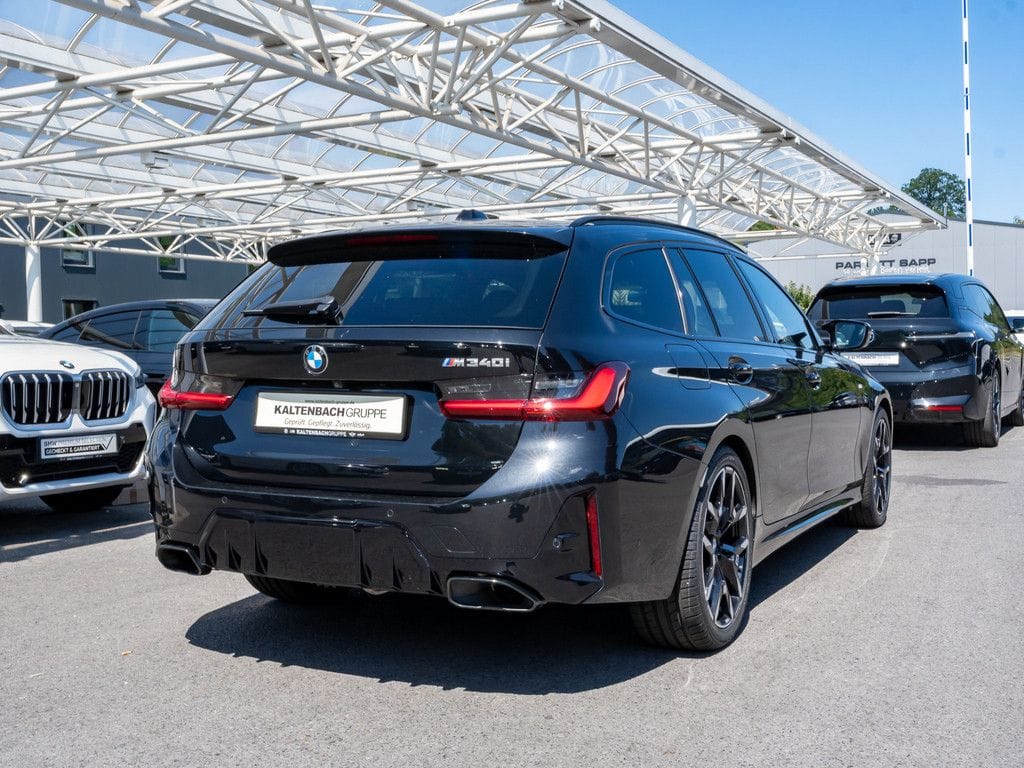 BMW 340i Touring xDrive M-Sport Pro PANO AHK HUD foto 3