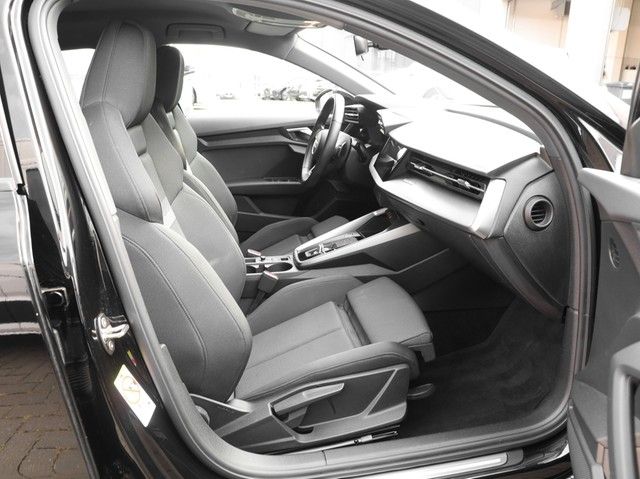 Audi A3 Sportback 40 TDI quattro Advanced Navi PDC G foto 3