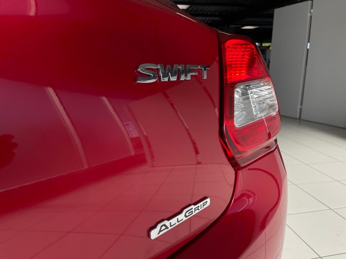 Suzuki Swift 1.2 Comfort 4x4+Klima+Touch+Kamera+Alu+uvm foto 18
