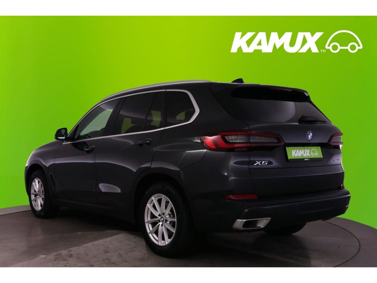 BMW X5 40i xDrive Steptronic LED HUD NAVI PANO AHK foto 5
