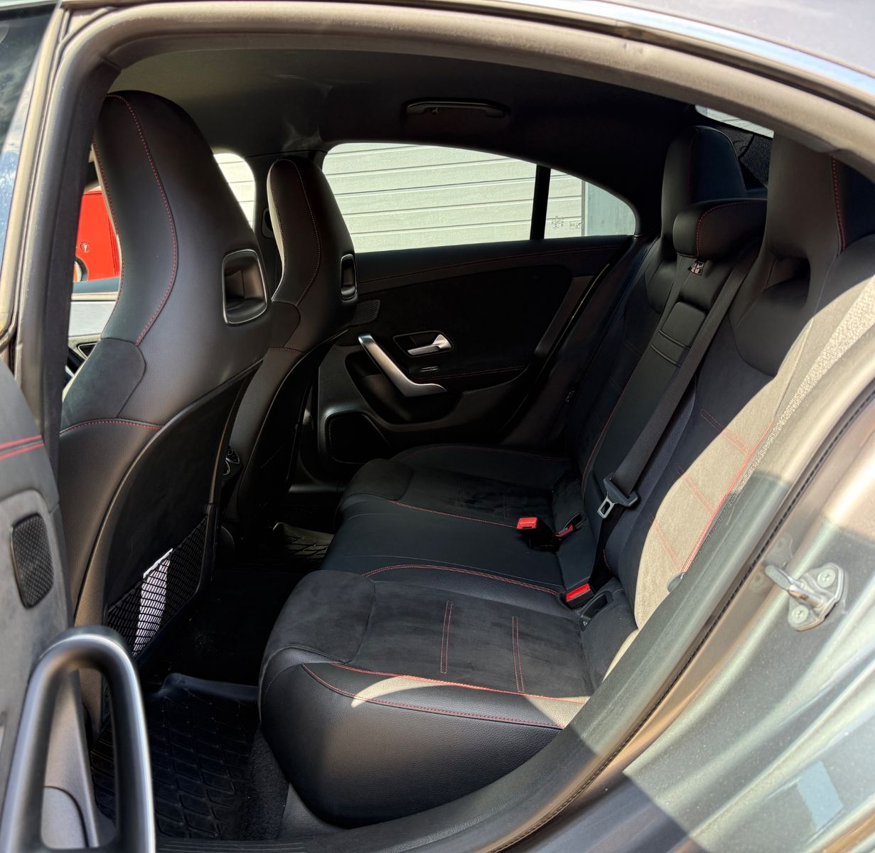 Mercedes-Benz CLA 220 /4Matic/AMG Line/LED/RFK/MBUX/Keyless foto 24