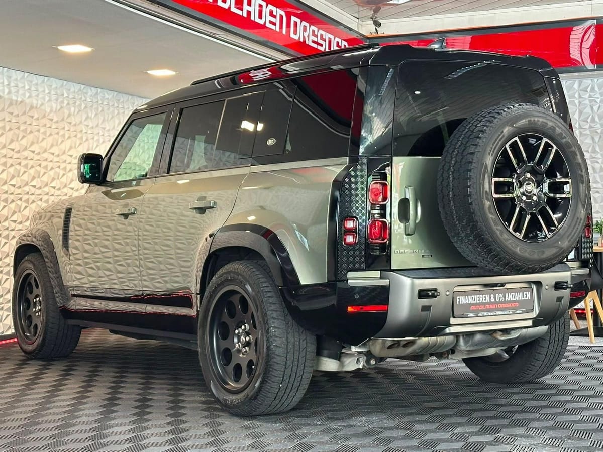Land Rover Defender D300 110 X-DYNAMIC HSE AWD MERIDIAN#1HD foto 5