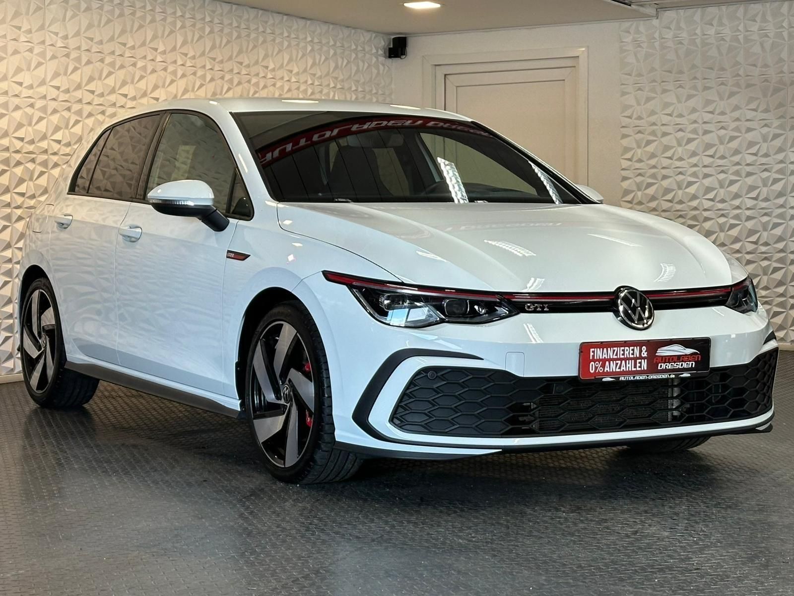 Volkswagen Golf 2.0TSI GTI HUD#H&K#MATRIX#LH#KEYL#ACC#CAM foto 2