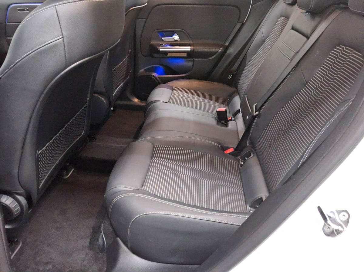 Mercedes-Benz EQA 250 Progressive NAVI KLIMAAUT foto 13