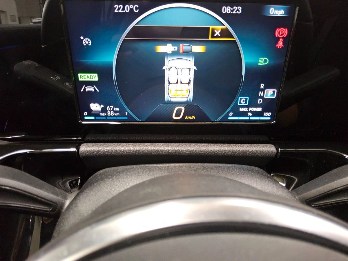 Mercedes-Benz EQA 250 Progressive NAVI KLIMAAUT foto 8