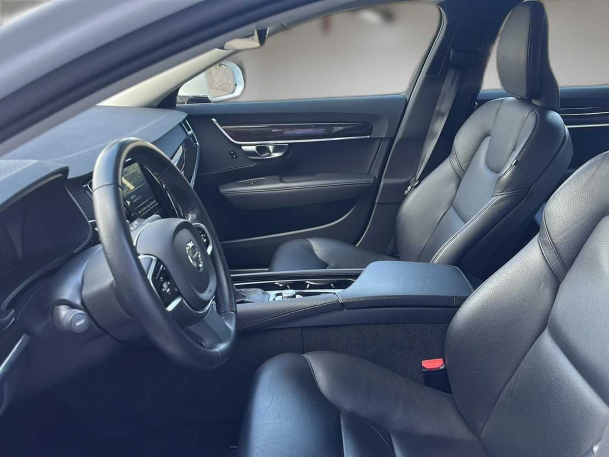 Volvo V90 Diesel D5 AWD Geartronic Momentum+ Pano+ foto 7