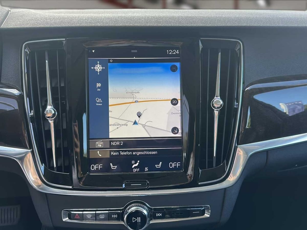 Volvo V90 Diesel D5 AWD Geartronic Momentum+ Pano+ foto 9