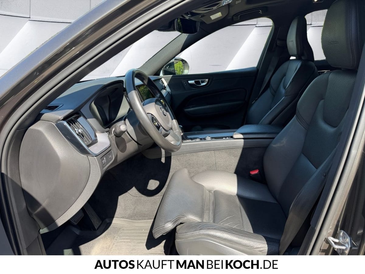 Volvo XC60 T4 Inscription HUD PANO StandHzg. SHZ Navi foto 7
